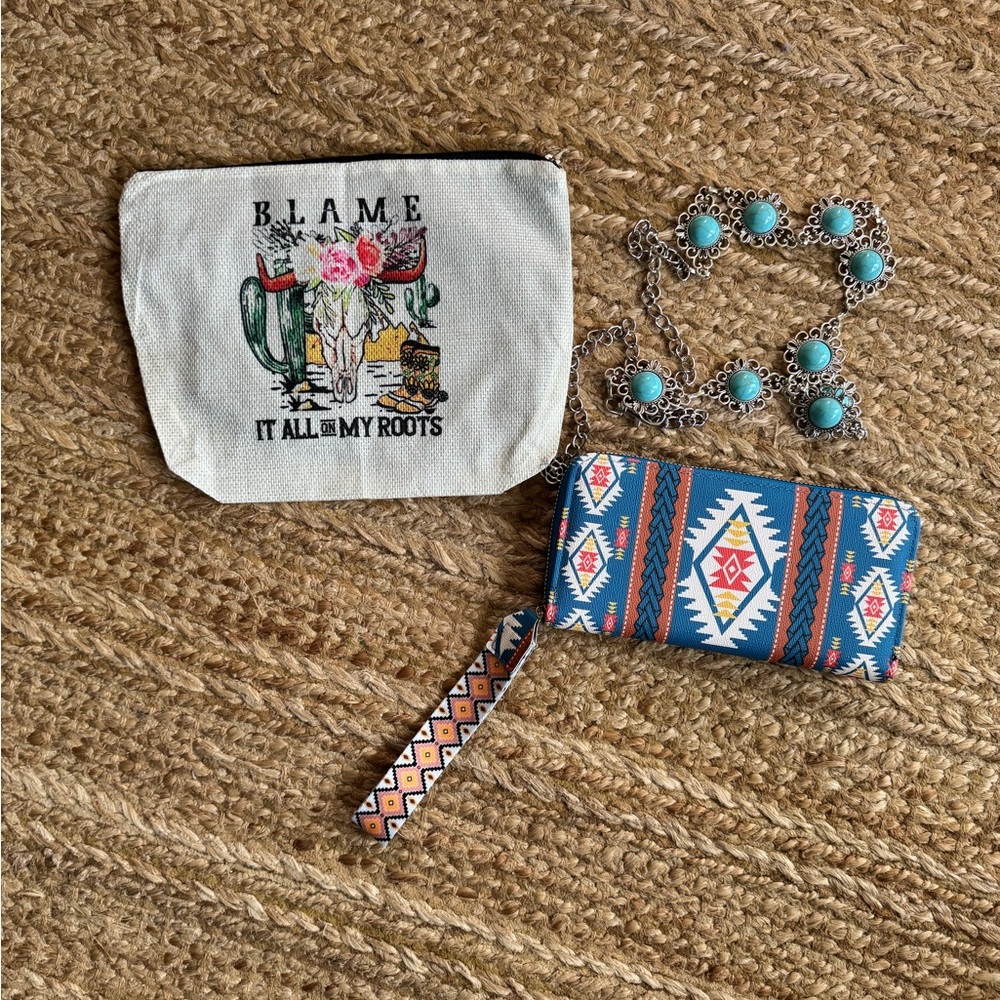 Women’s western accessories bundle